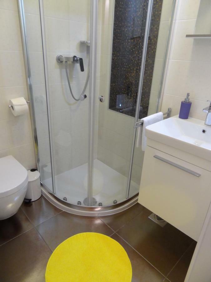 Apartment Bezic Kastela Bagian luar foto