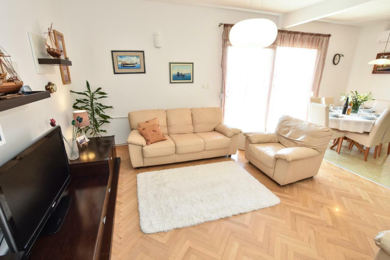 Apartment Bezic Kastela Bagian luar foto